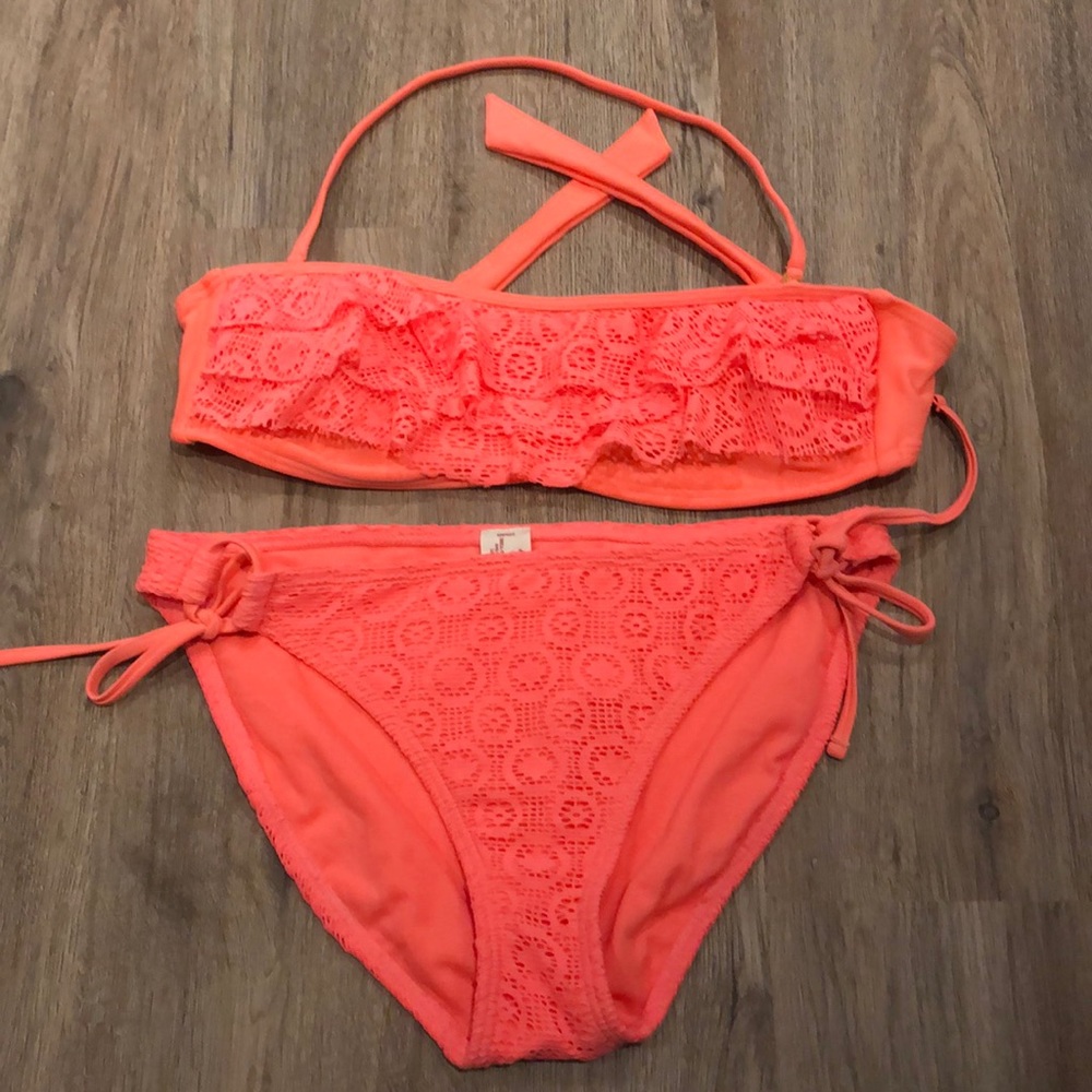 2 piece bathing suit